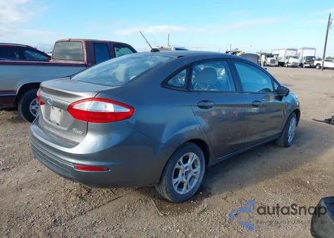 2014 Ford Fiesta Se z USA, uszkodzony, nr VIN 3FADP4BJ0EM121017